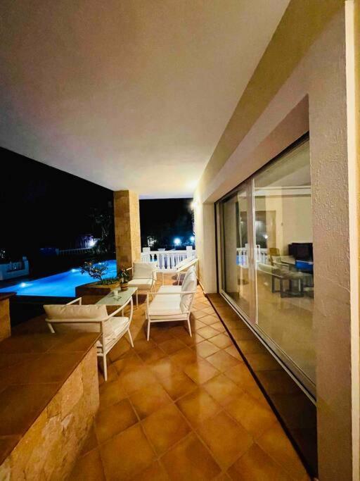 Villa Con Piscina Gigante Sant Francesc de s'Estany Exterior foto
